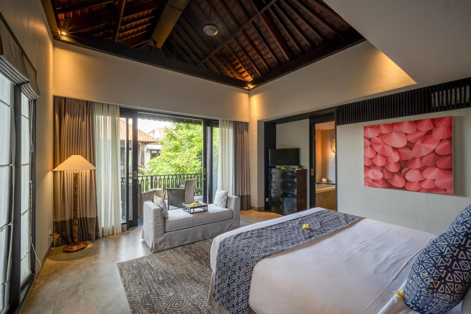 Villa De Suma - Fully Staffed Luxury Villa, Walk To The Beach! Seminyak Buitenkant foto