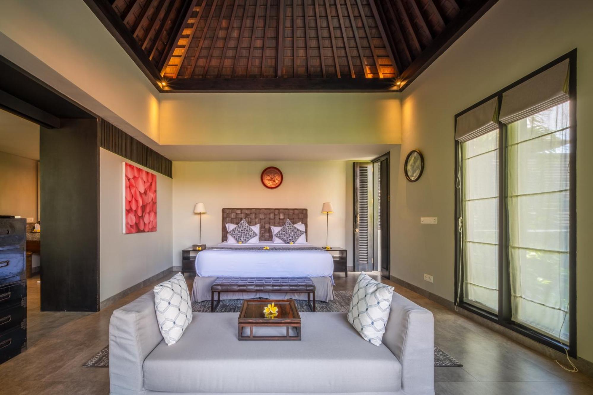 Villa De Suma - Fully Staffed Luxury Villa, Walk To The Beach! Seminyak Buitenkant foto