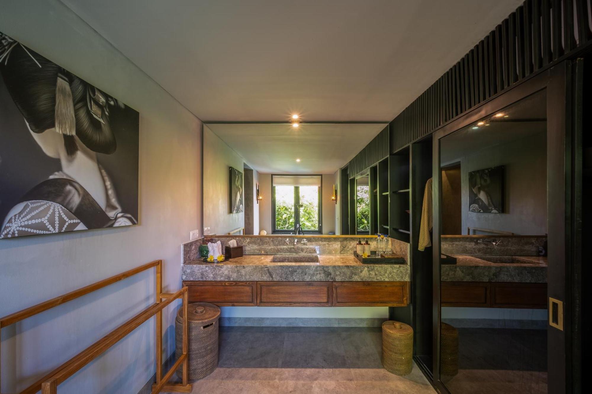 Villa De Suma - Fully Staffed Luxury Villa, Walk To The Beach! Seminyak Buitenkant foto