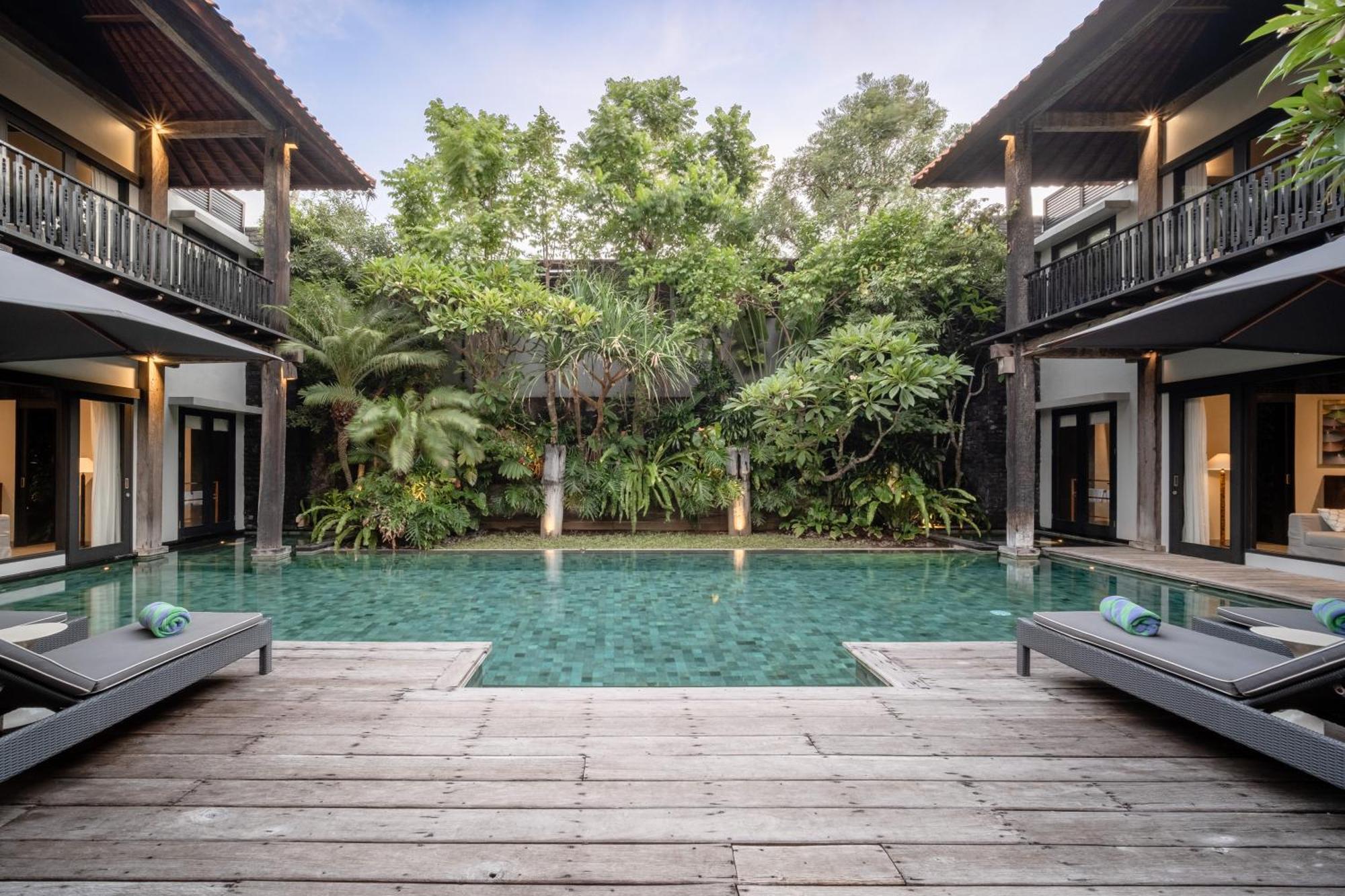 Villa De Suma - Fully Staffed Luxury Villa, Walk To The Beach! Seminyak Buitenkant foto