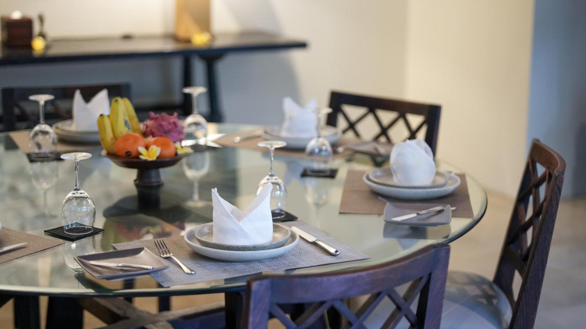 Villa De Suma - Fully Staffed Luxury Villa, Walk To The Beach! Seminyak Buitenkant foto